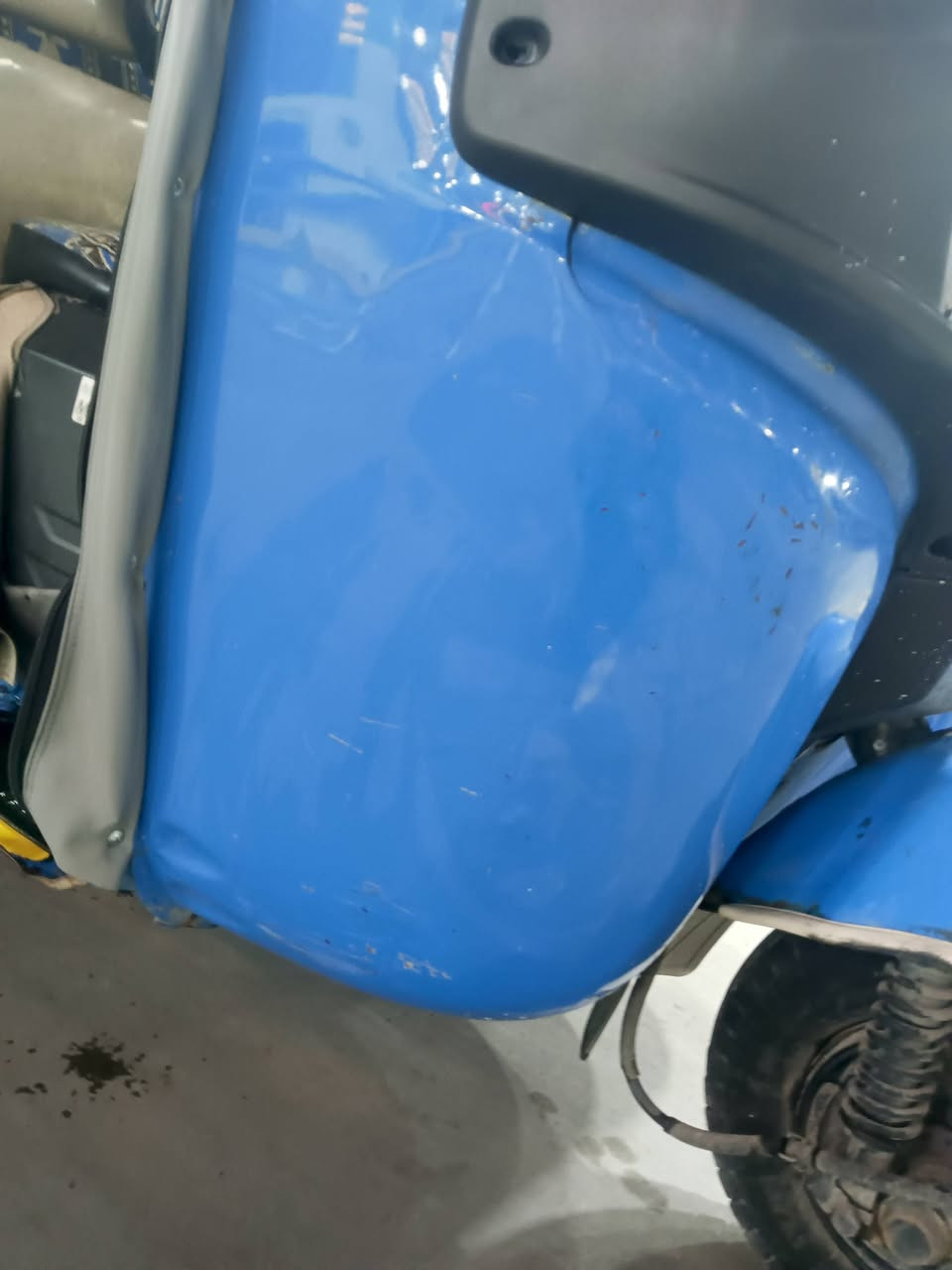 سلام عليكم تكتك 21 شهر 11 تكتك نضيفه مكينه نضيفه رقم نكليزي بسمي  مكانه شعب حي  بيه ضربه جوه بكلايت سعر 8 وبيه مجال ‏‪***********‬‏
