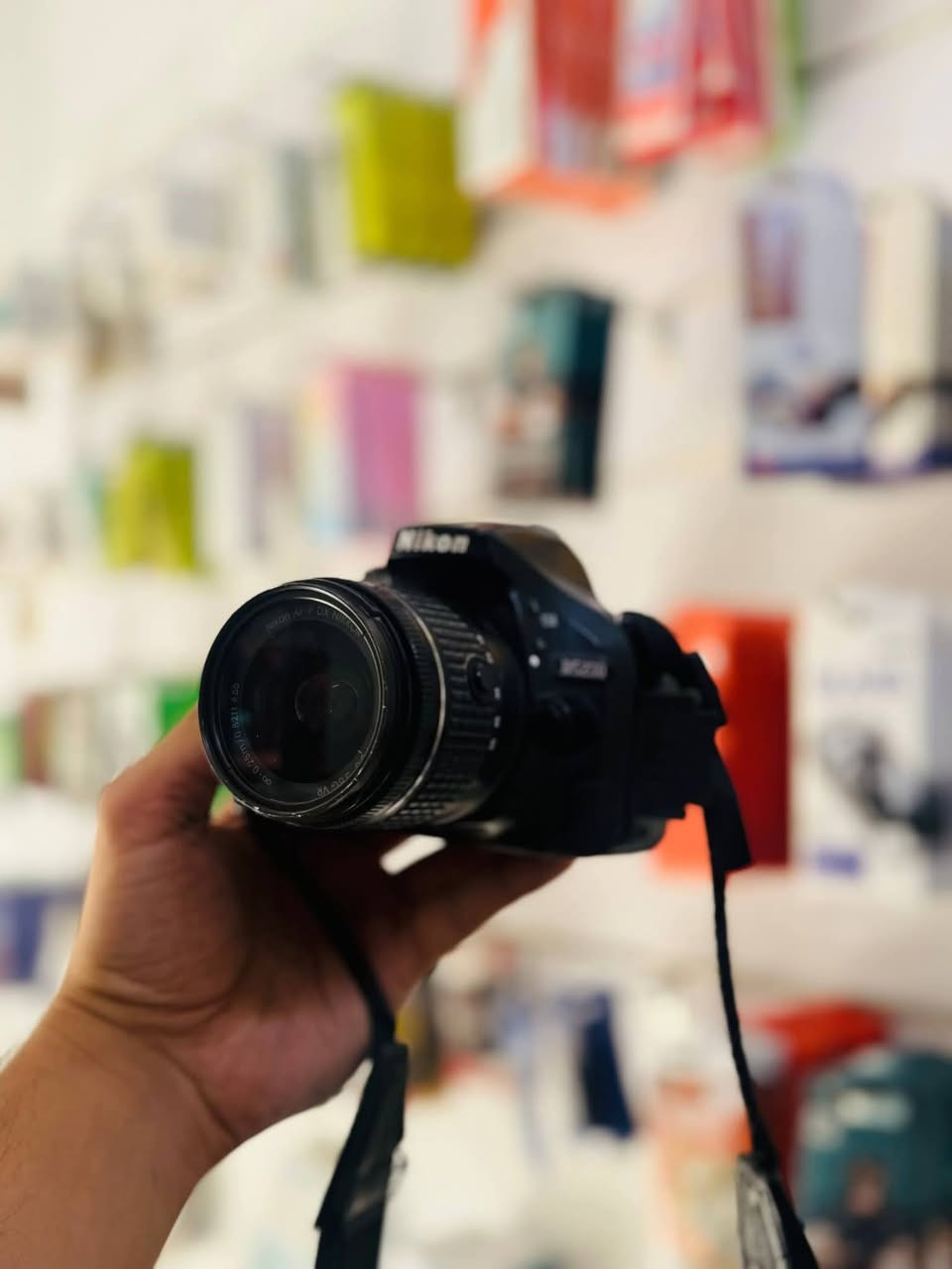 Nikon D5200
كاميرا للبيع


**إذا كنت صاحب هذا الإعلان وتريد حذفه لأي سبب، رجاءا أرسل رسالة إلى الدعم الفني**