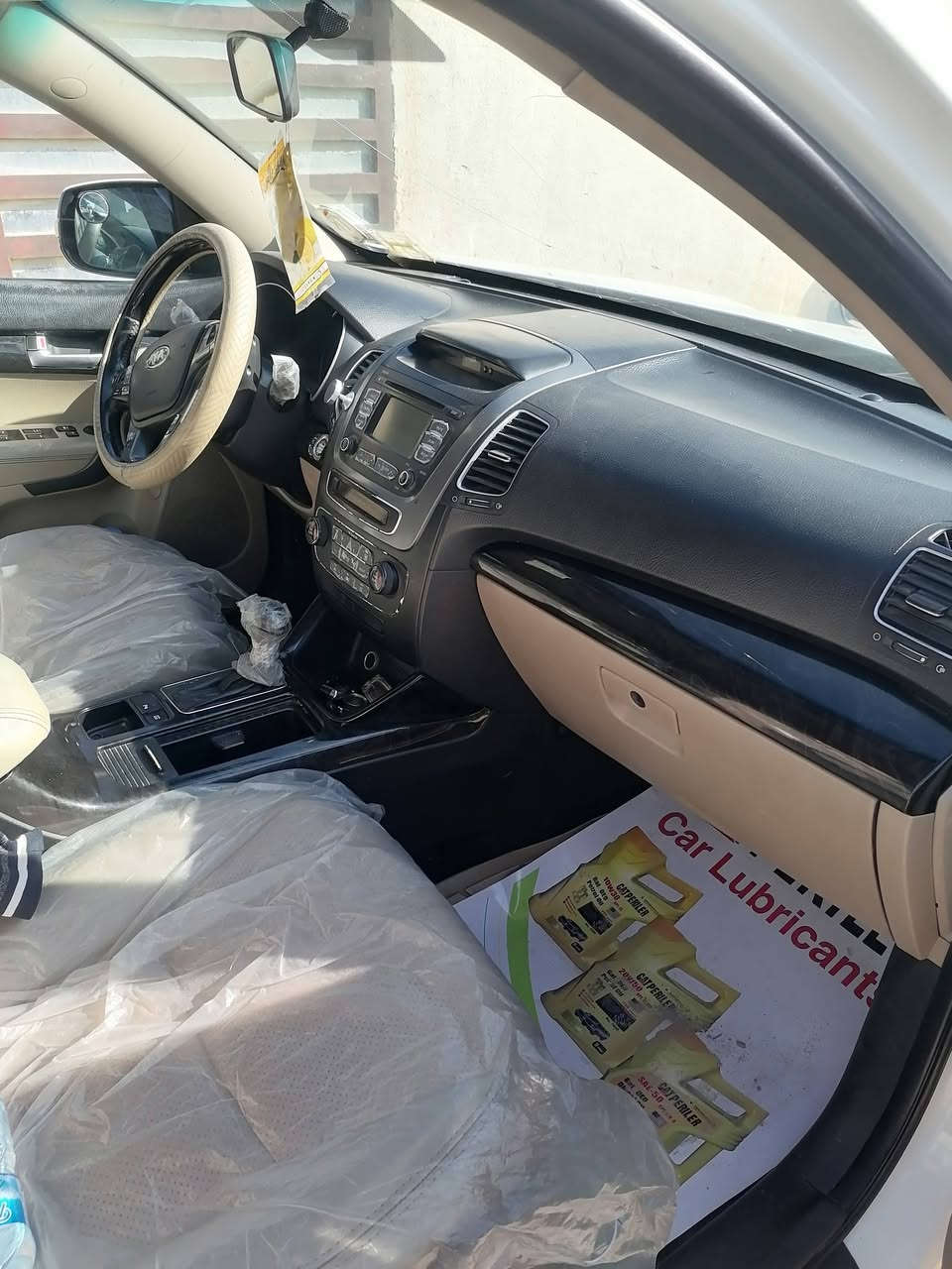 سورنتو خليجي محرك6 سلندر
فول مواصفات 1/1 رقم بغداد 

سياره نضيفه

لون ابيض بيه فقط شبر بالجاملغ

وشخص بسيط بالباب  مكاني محموديه

الاتصال عالرقم ***********
السعر 185 وبيه مجال رجائا لاتعبوني الحلال كدامكم
