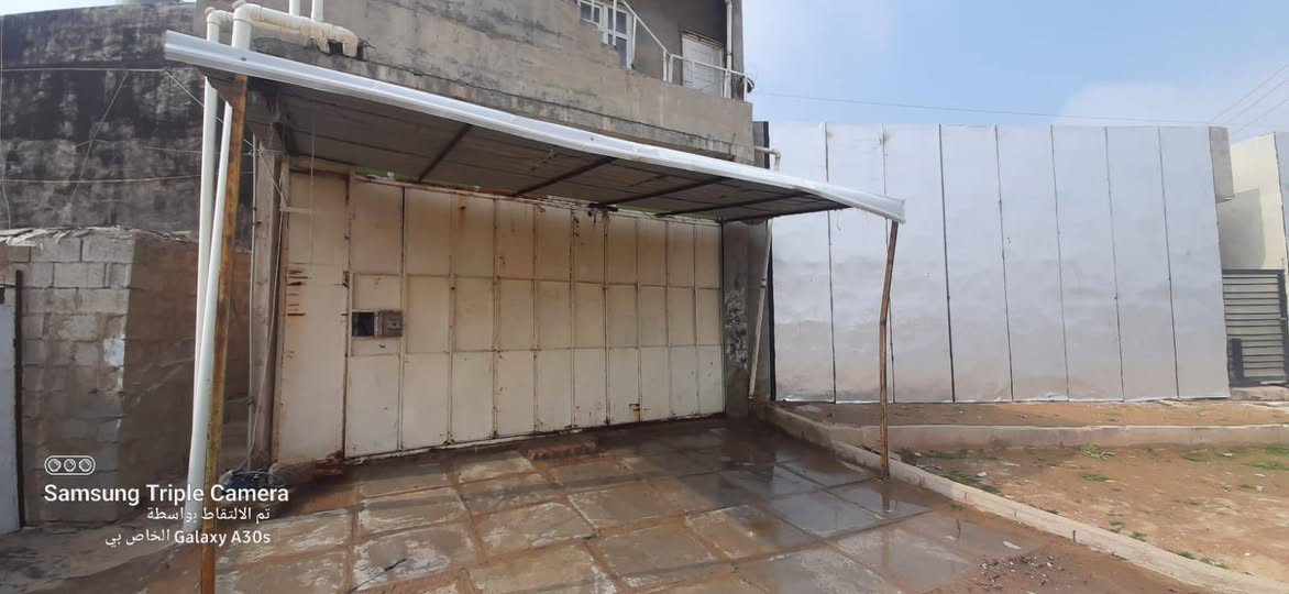 محل للايجار مساحة ٦٠ متر في واحد حزيران قرب مدرسة الغد المشرق مقابل التانكي للاستفسار الاتصال على الرقم ***********
