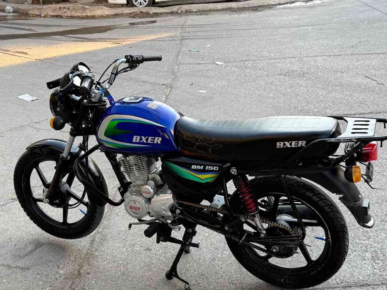 بسم الله الرحمن الرحيم 

Bxer 150cc

2024

بۆکسەری ١٥٠ مۆدیلی ٢٠٢٤ تا بڵێی پاکە زۆر مەزبوتە و ئیستۆپ و دەبڵ  بێعەیبە ماتۆڕێکی تا بڵێی دوندو تۆڵە لێخوڕینی تا بڵێی خۆشە و هیچ هیلاکت ناکا  وەک دایوانە و حەجمی وەک دایوانە  پاک ماوەتەوە و ئەزیت نەدراوە سعری ٦٣٠ هەزار و مەجالێکی کەم  

***********

دەستخۆش ئەدمینی بەڕێز
