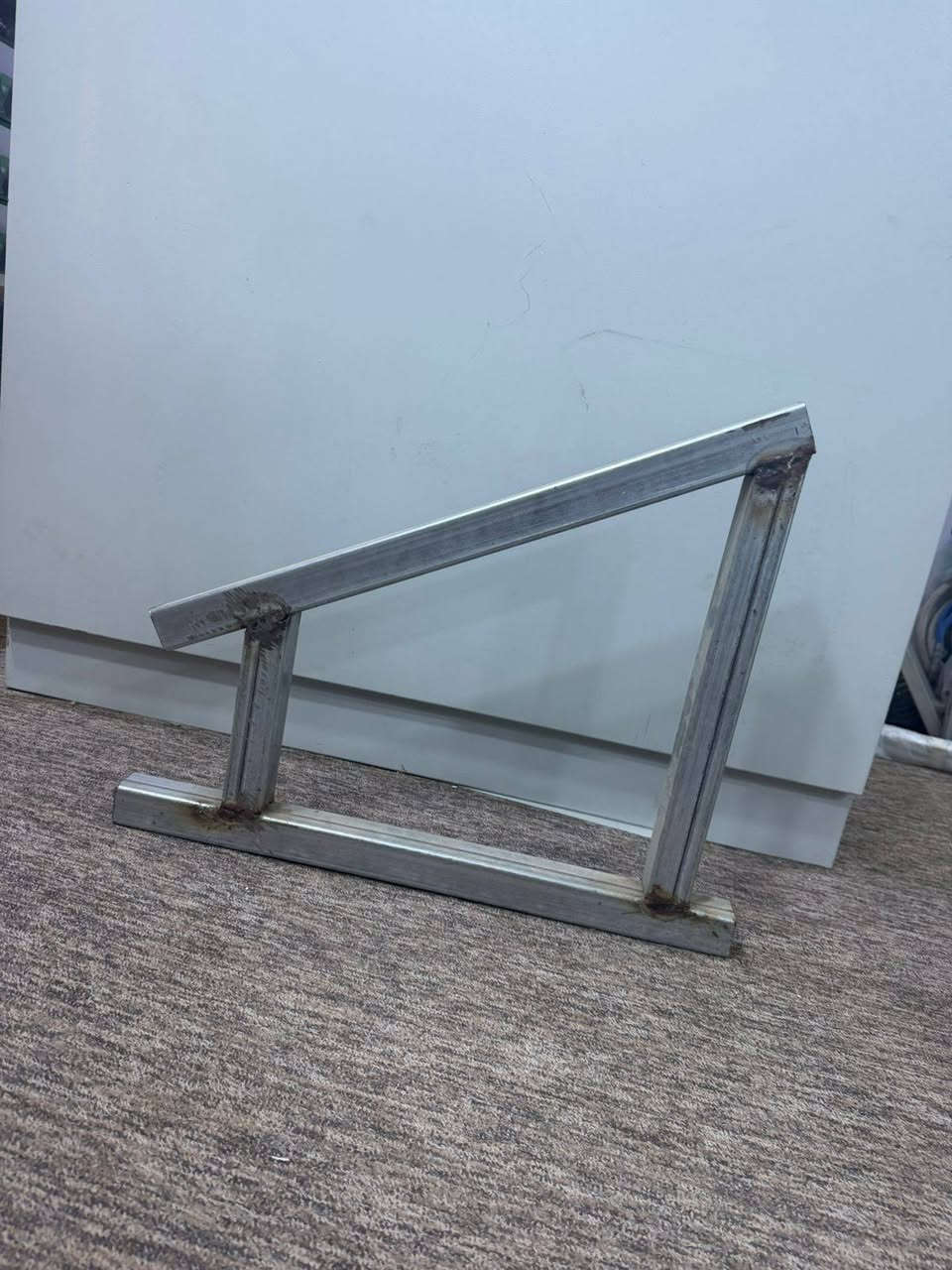 يتوفر قالب الواح جاهز احادي وثنائي وثلاثي الواح السعر مناسب وسهل التركيب  للتواصل واتساب جمله فقط ***********
