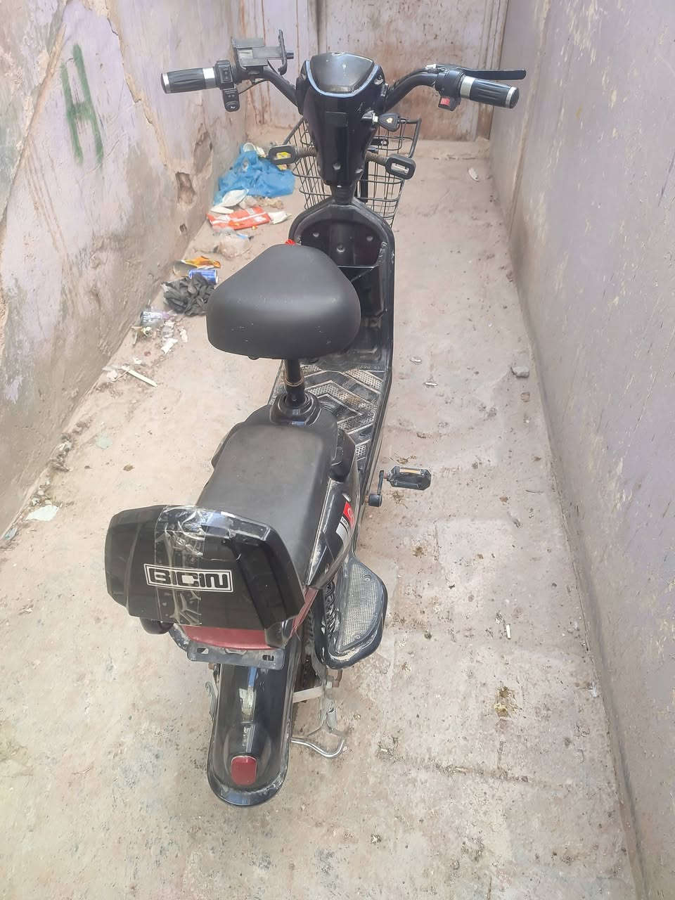 بايسكل شحن اي عطل مابي السعر   ١٧٥ وبي مجال التواصل على  *********** العنوان كربلاء
