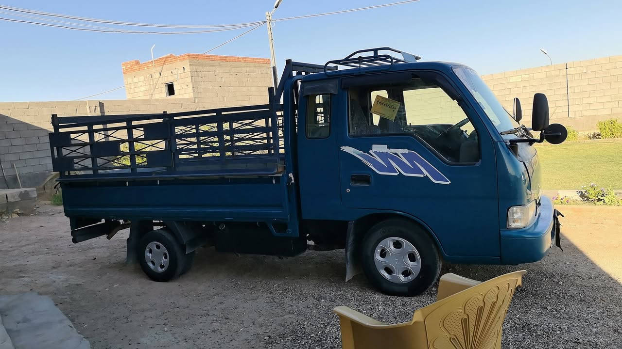 مكلف بلنشر كيه فونتيره كص ودك موديل 99سياره مناقصه شي جاهزه مكان زنكوره بسمي
سعر 57وبيه مجال***********
