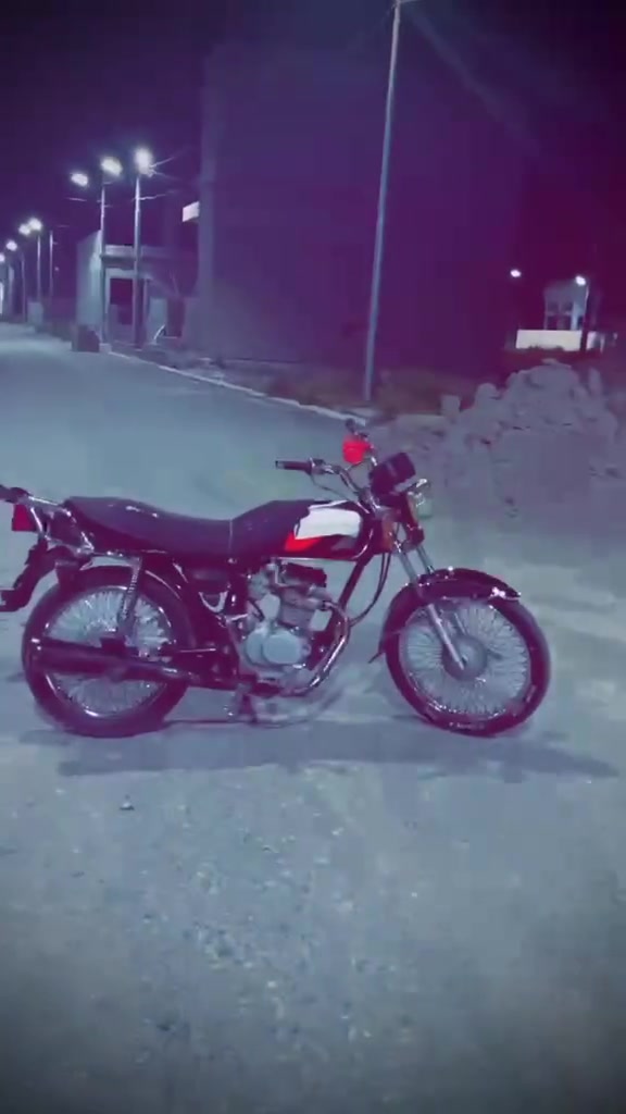 نامي برو موديل2020دراجه حلوه نضيفه بيها جم شغله نقص محرك مفتوح مره وحده شلعه معدل صالنصه نص كاتم حلوه ناعمه سعر325بيها مجال للاستفتار رقم الهاتف ***********

