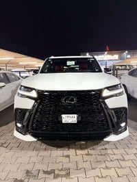 LX700 اف سبورت • ٣٥٠٠ تيربو هايبرد • ابواب شفط