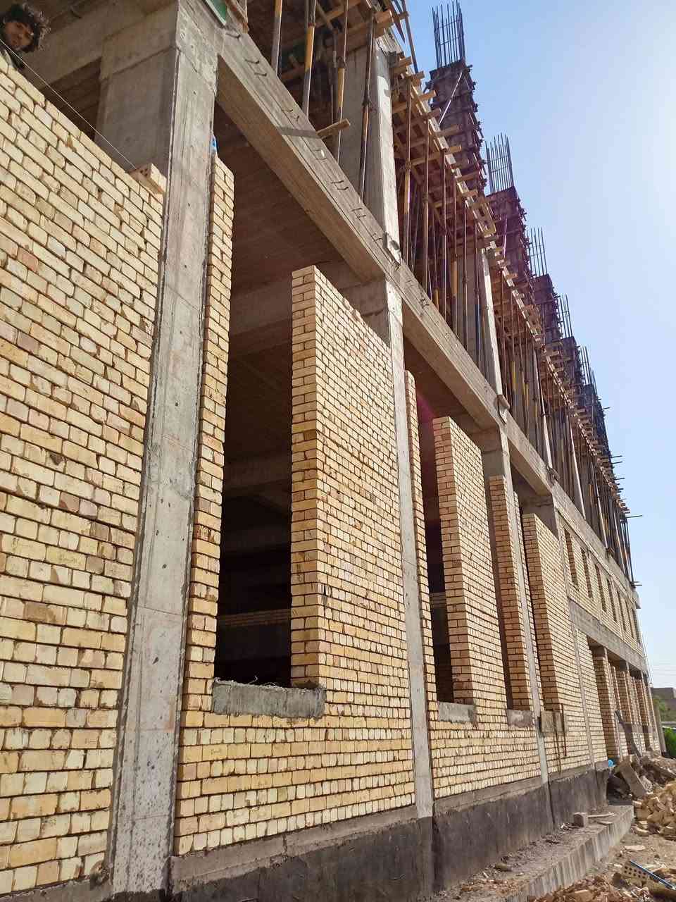 سلام عليكم خلفه بنااء شرط درجه اولى شغل مهندس متفرغ حالين الاتصال ع الرقم ***********
@إشارة
