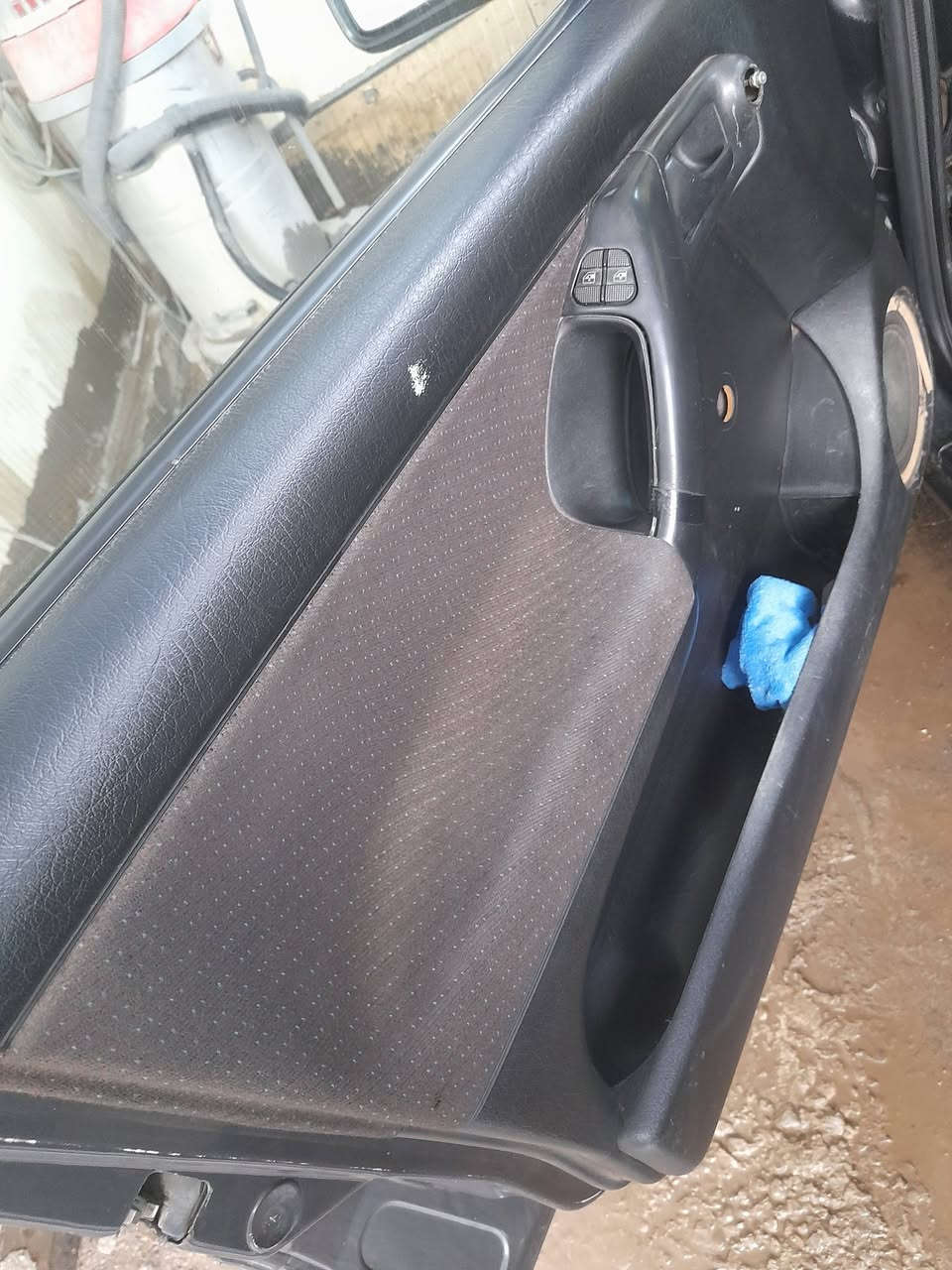 السلام عليكم كولف موديل ١٩٩٢بغدادبسمي تحويل مباشر العنوان العامريه او نفق الشرطه ***********
