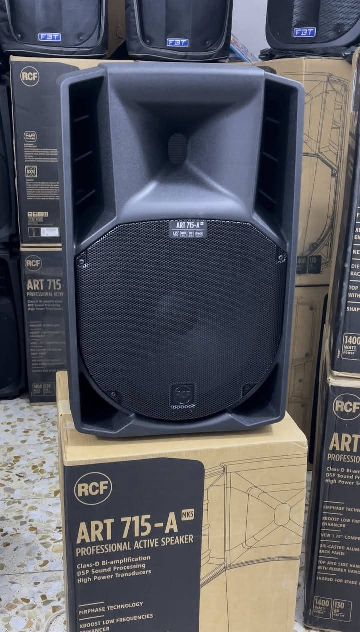 متوفر لدئ مؤسسة علي القره لوسي للصوتيات
سبيكر RCF موديل 715 كهربائي جديد كارتون

                     سيكون سعر المفرد بسعر الجمله

العنوان مدينة الصدر كياره قطاع (62) مقابل مصرف الكياره

للحجز والأستفسار ***********

#الجميع
