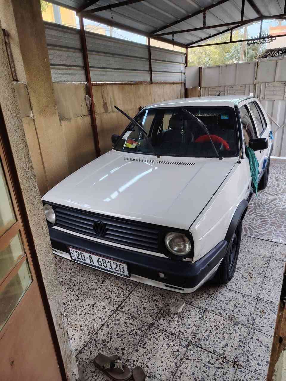 سياره كولف بطاقه بنزين رقم انكليزي اديالي بسمي بيها معجون تصفيها سنويه 27  السعر 33 رقم ***********
