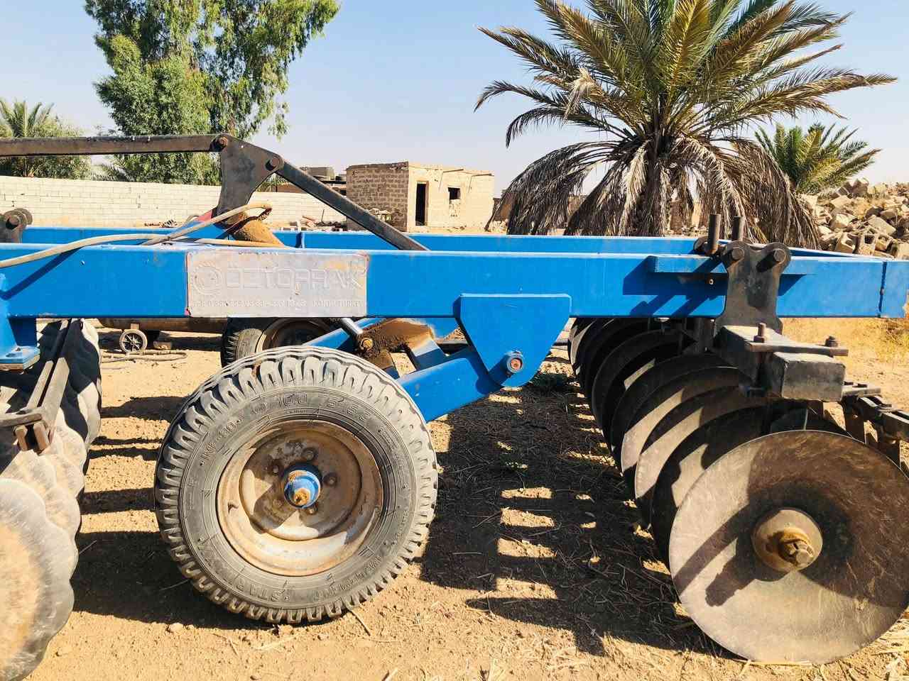السلام عليكم دسك استبراق فول 24صاج السعر 48 وبيها مجال الرقم ***********     ***********
