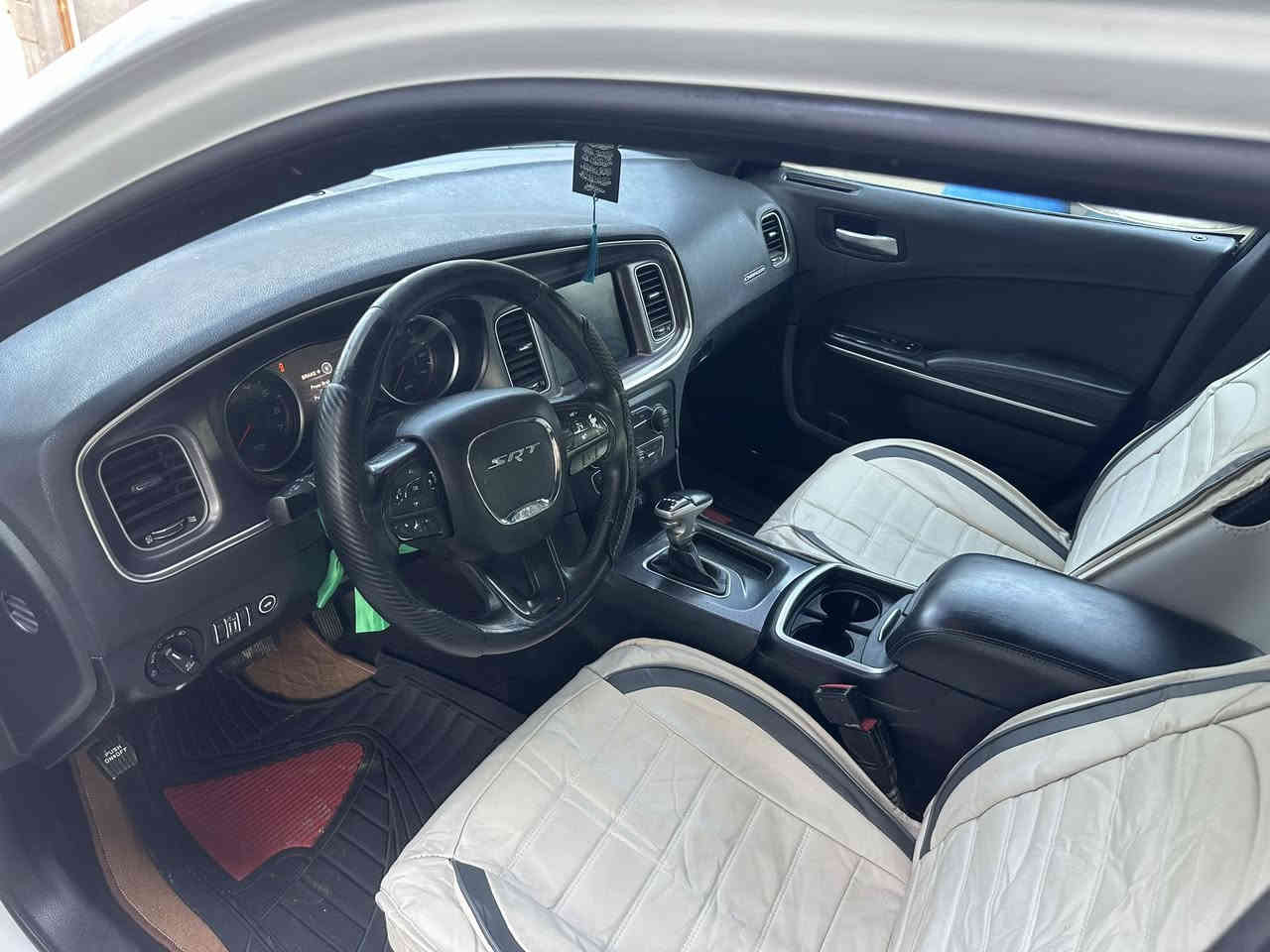 يالله السلام عليكم جارجر مديل 2020/مسجله 2022حره تحويل مباشر مواصفاتSXT تشغيل شاشه حساس كامره كت كامل SRTويل 18 مع تخم تاير تبريد لايت زنون جاهزه ماشيه 118 ميل السعر 170 وبيه مجال لشراي صور السونار بل منشور لا شاصي ولا لغد مكاني بصره قرنه بني منصور للستفسار ***********
