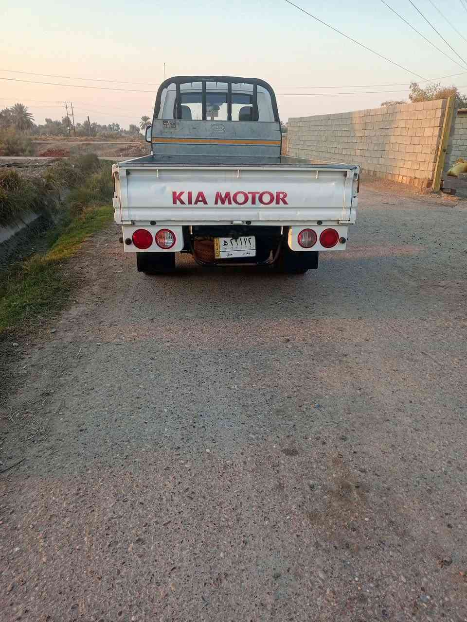 للبيع كيه 2021رقم بغداد مشروع وطني السياره جديده بمعنى الكلمه كفاله عامه كير ومحرك واكسل وتخم تاير كله جديد تبريد ثلج العنوان بغداد ناحية المشاهدة الشراي يتصل***********
