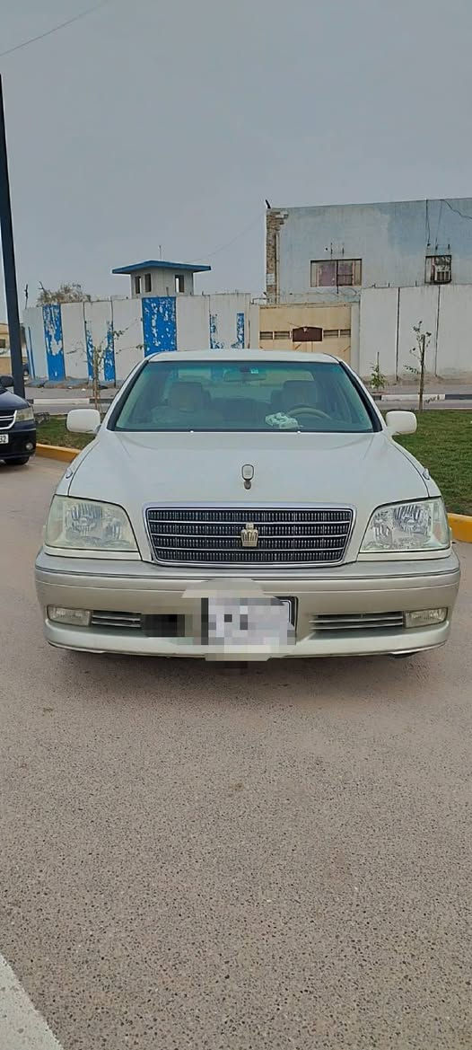 السلام عليكم
ملكة دگمتين كرستال اصل بردة خلفية وباقي المواصفات معروفة للملكة مكفولة من الگص والسرقة الإنتربول مكينة D4 الصغير سيارة حلوة مع حجز إلكتروني لغرض التسجيل السعر 85 وبيها مجال للشراي للتواصل وتساب أو ماسجنر ***********
