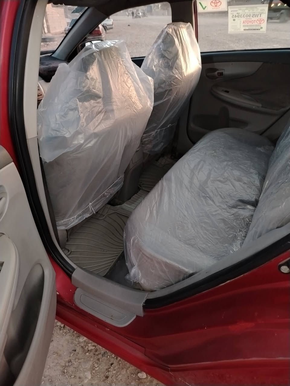 السلام عليكم للبيع كورله وارد أمريكي موديل 2009 رقم بغداد محرك 1800 نظيف وكير نظيف تخم تاير نظيف صدر امامي خلفي نظيف بجم كبس مصبوغه حزام جماليه بيها تبديل قطعتين والباقي ليبل واحد تحويل مباشر مكان السياره الانبار فلوجه الاتصال على الارقام (***********)ك (***********) للبيع فقظ يعني ماا اراوس السعر 97 مجال
