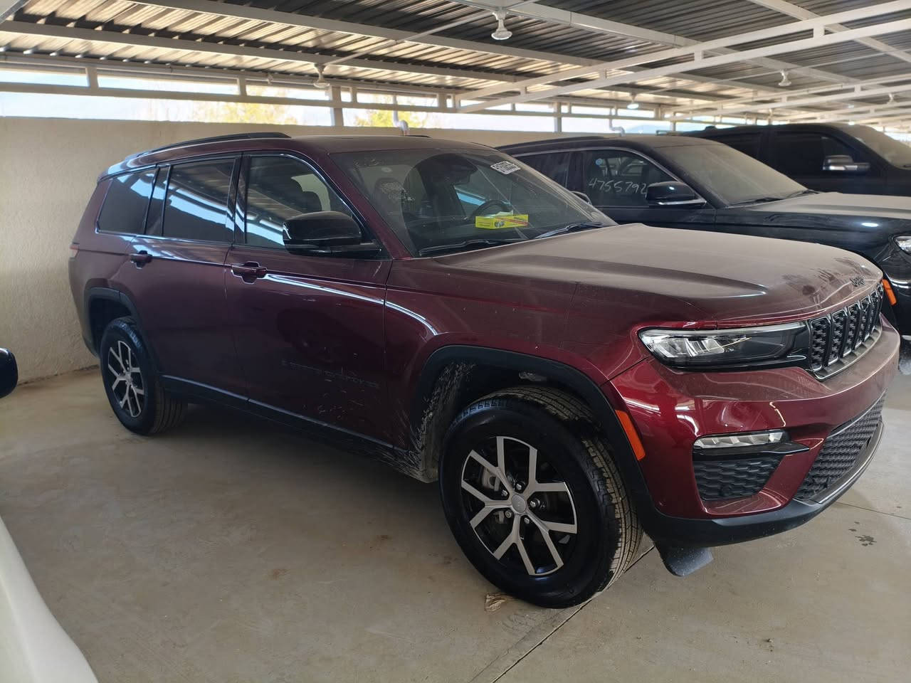 ماشاء الله
السيارة فول مواصفات 
7 راكب 
وارد امريكي
الاستفسار التواصل :***********
