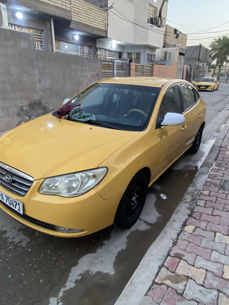 سلام عليكم النتره مقدس 2009سياره كفاله عامه وارد أمريكي حادثه خلفي بدون دواخل وتبديل سياره نضيفه   مكينه وكير كامله صدر تخم تاير دوشمه سياره بسمنه تحويل ثاني يوم السعر 96وبيها مجال اتصل *********** بي وتساب مكاني بغداد جسر ديالى
