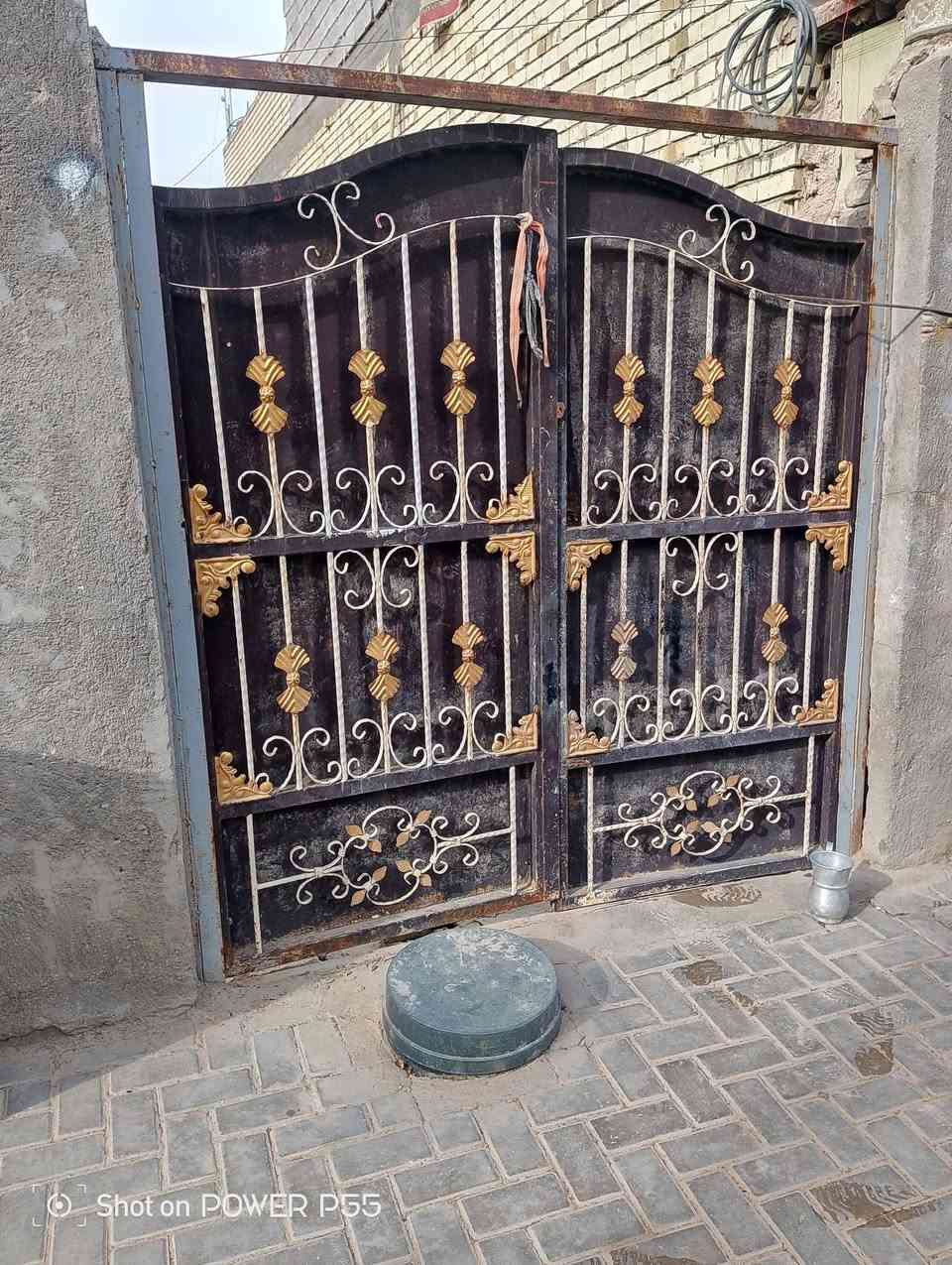 سلام عليكم باب حوش سعره75 ول باقي الباب 25 الواحد سبع قصور ***********

