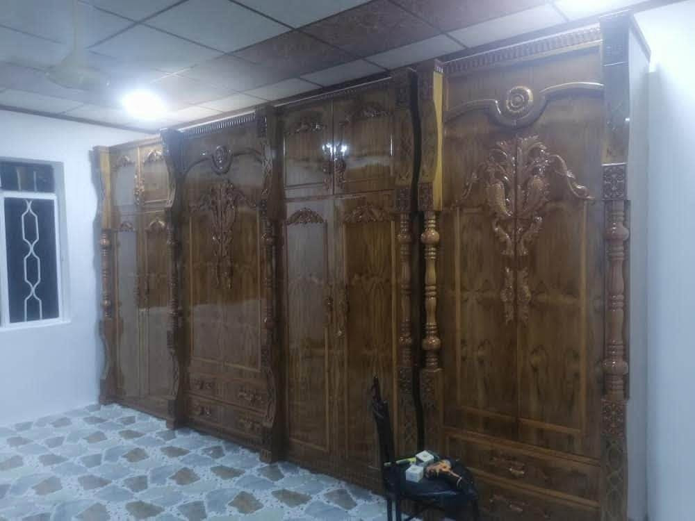 غرفه بسعر مليون و750 وبيها مجال وترهم قسط هم المكان موصل رجم حديد شارع 20 للاستفسار الاتصال على *********** مكلف بل نشر

