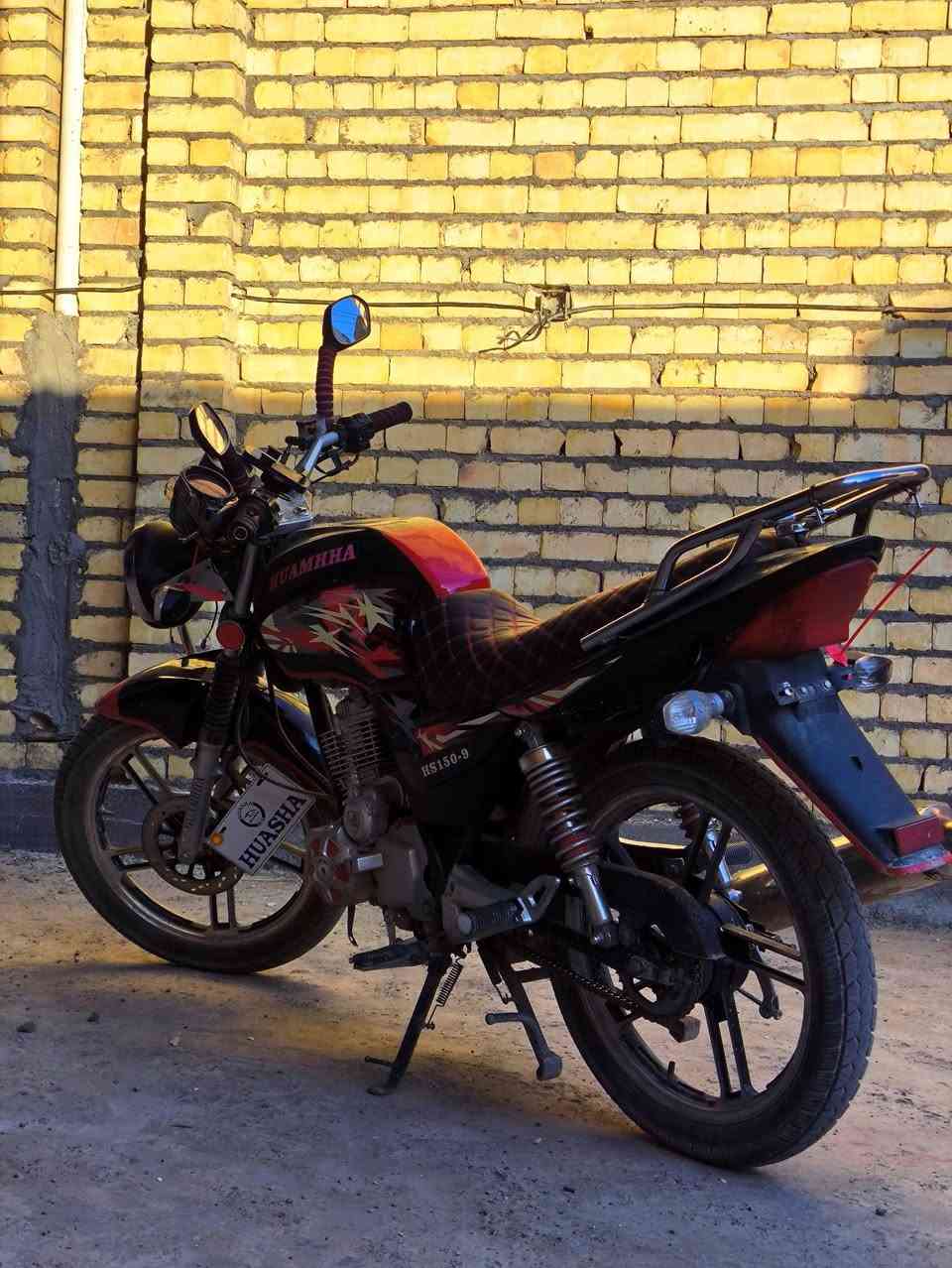 السلام عليكم دراجه هيوشه البيع جديده موديل 2021 كامل مواصفات كلشي شغال ومحركها ما طاخته سبانه  اوراق كامله مكمركه يكلف الترقيم 150   
السعر 1200 واتساب ***********: اتصال ***********
