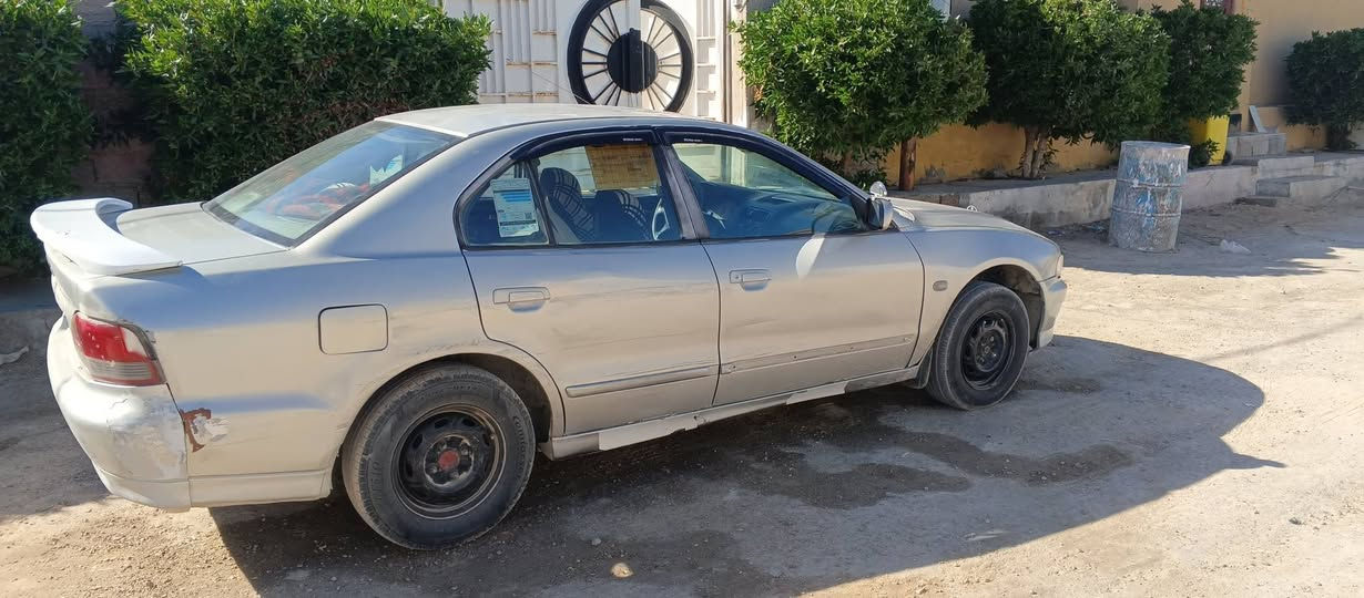 سيارة للبيع
مستبوشي لانسر سيارة نضيفه  مصبوغه عام تبريد تدفئة كله شغال صدر  جديد كير عادي السعر 35 رقم صاحب سيارة ‏‪***********‬‏/‏‪***********‬‏
