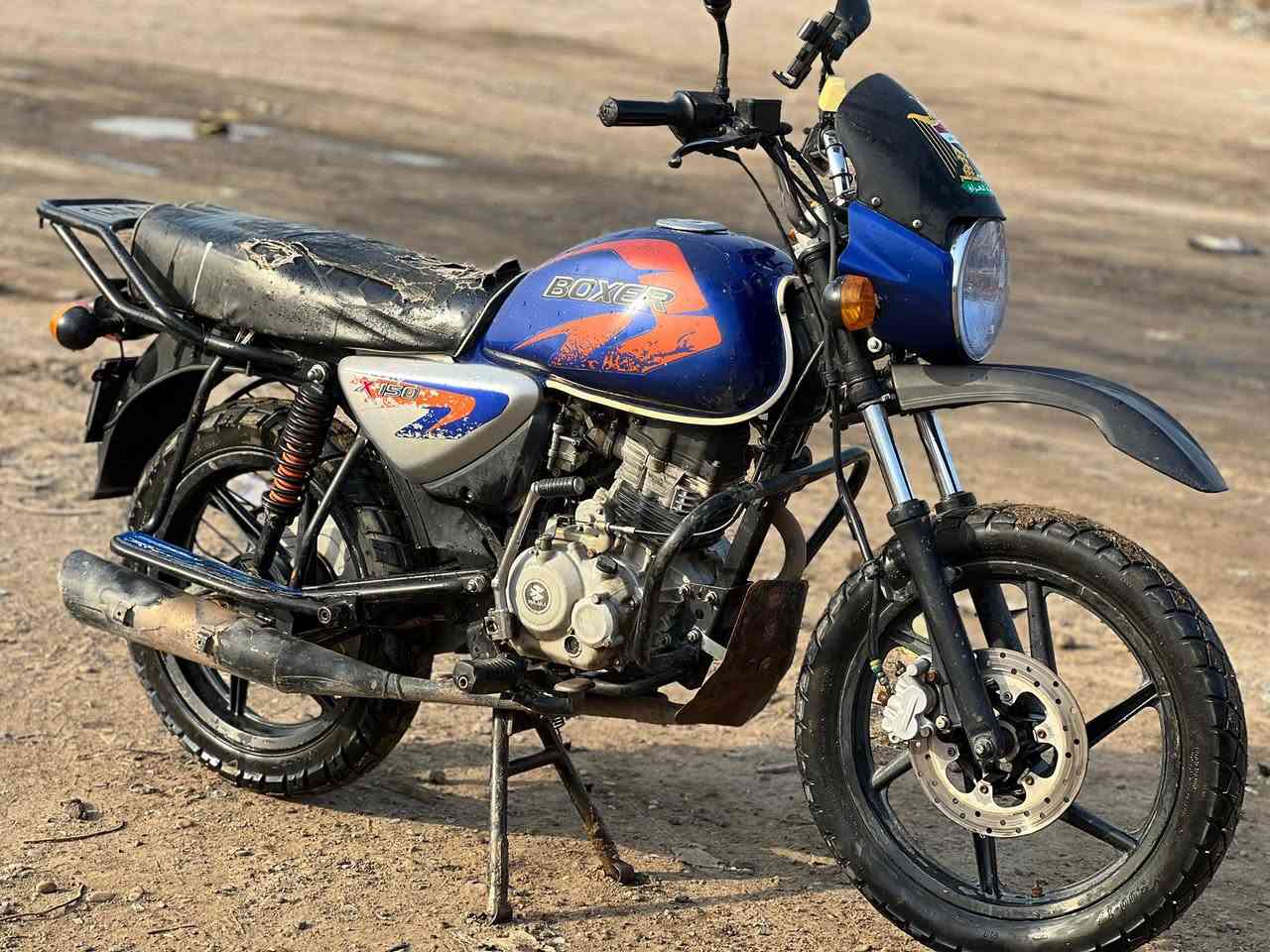 سلام عليكم بوكسر للبيع موديل 2021 تفاصيل اتصال علئ الرقم (***********)  (*********** )
