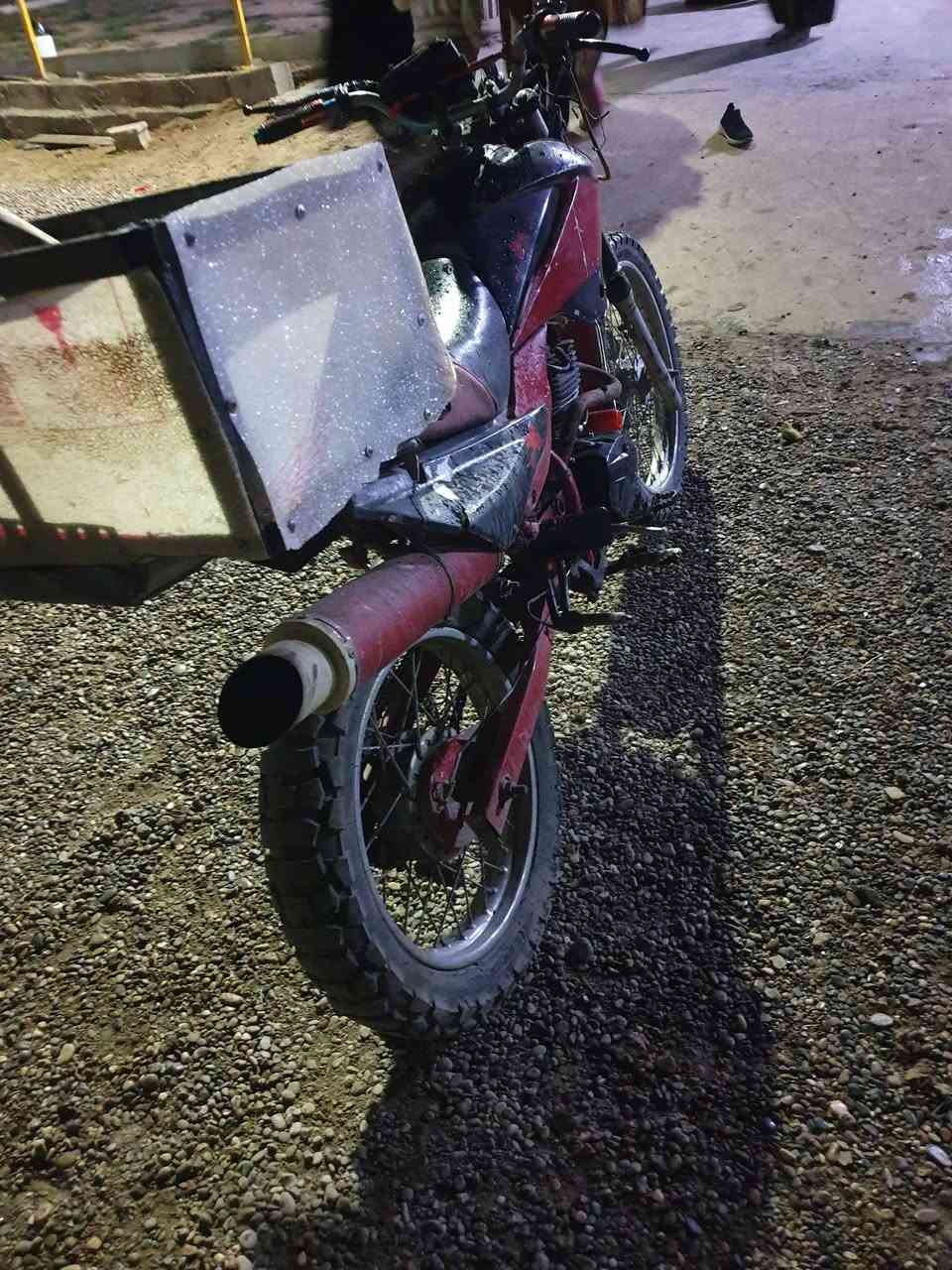 سلام عليكم عندي هاذا قفاز للبيع كهربائيات ماكو شغال بس يراد جرخ ويل خلفي سعر 350 وبي مجال عنوان كركوك و احويجه ثنينهن قريبات مني ***********
