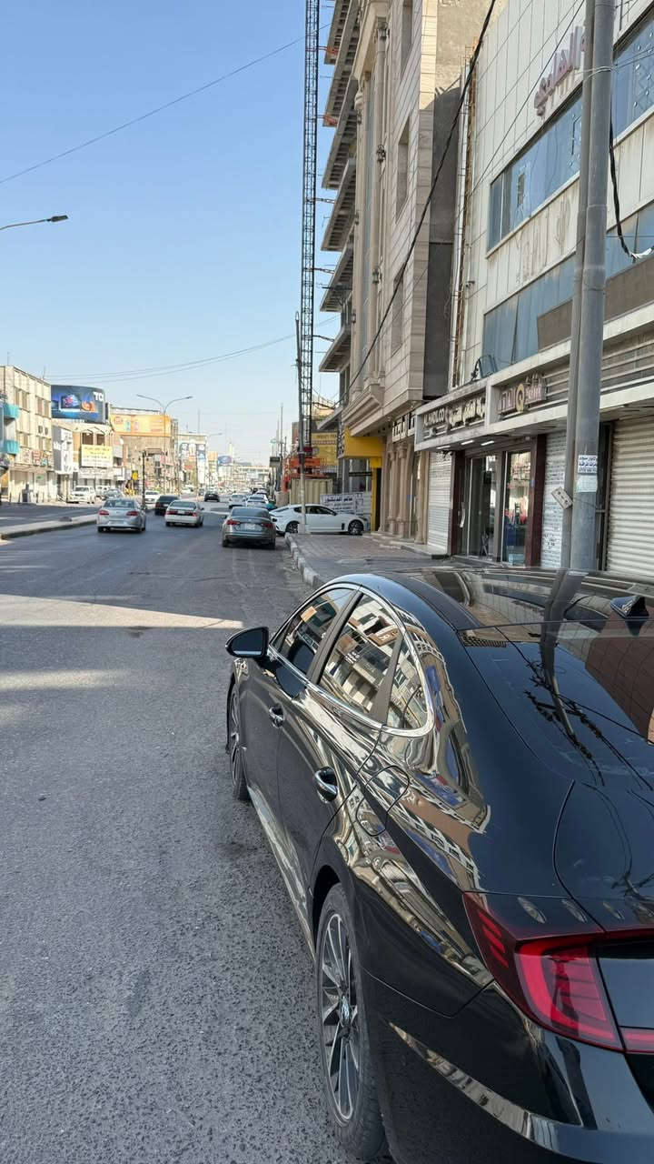 السلام عليكم
مستعجل ع البيعه

موديل 2020

سوناتا لمتد 1600 تيربو 

ماشيه 116:000 كيلو

فول للاخير 

كامرات 360

سماعات Boss

رادارات بكل مكان

وبيها بعد مواصفات

مكاني بصره

السعر :155 وبيها مجال

***********
