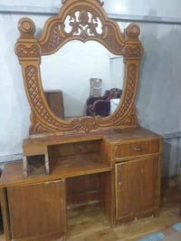 بوفيه كنتور خمس بوب وميز تواليت للبيع كنتور 100 ميز تواليت 35 بوفيه 50...