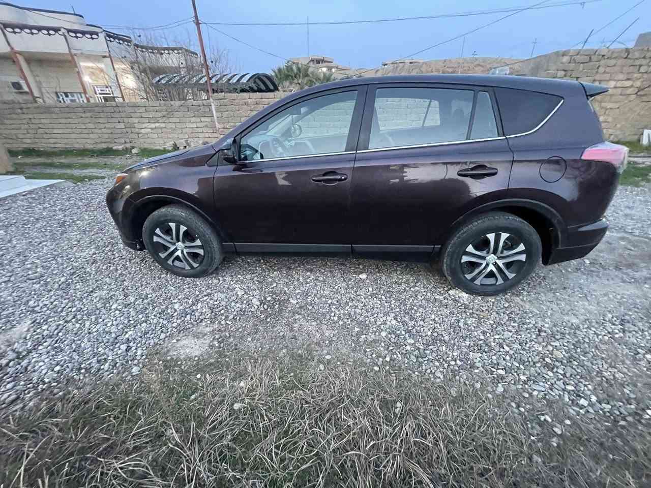 السلام عليكم
راف 4  LE
موديل 2018
سنويه الى31
هزه جديده
غرامات صفر 
محرك معمر جديد على ايدي 
والسونار موجود
السعر 163 وبيهة مجال 
***********
