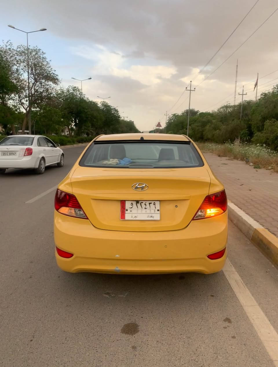 هۆندای ئەکسند ٢٠١٤  سەیارە بی کیشەیە قیستی نەماوە بەلام ئەبیت بەدوای خاوەنی بگەریت گیر و مەکینە بەشەرت وەک لە وینەکە دیارە ئاواش پاکە سعری53مەجالیکی برایانە
***********
