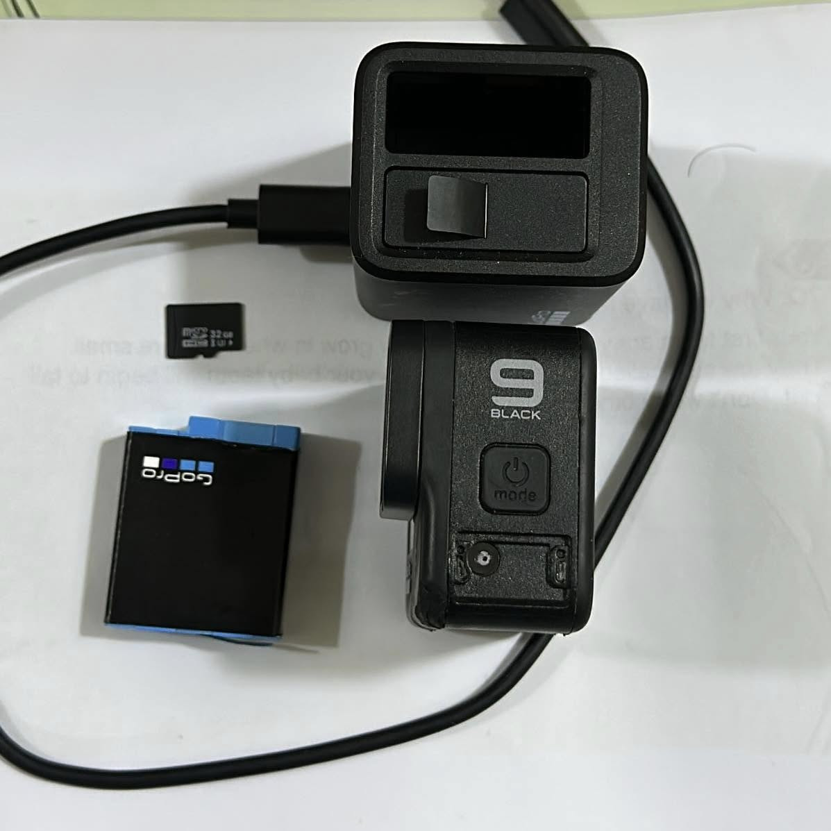 كامرا كوبرو 9 black اتوقع صارلها خلل سوفت وير تشحن بس متشتغل الملحقات بطاريه مشحونه مره واحده ورام وكيبل شحن واضافة الى حافظه وقاعدة شحن لبطاريات كوبرو ١٣ مع بطارية … اخوان البيع لأعلى سعر


**إذا كنت صاحب هذا الإعلان وتريد حذفه لأي سبب، رجاءا أرسل رسالة إلى الدعم الفني**