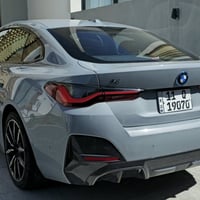 bmw i4 x drive40 2024 Dual Motor 391 hp battery 84 kw دبل ماطور 391 حص...