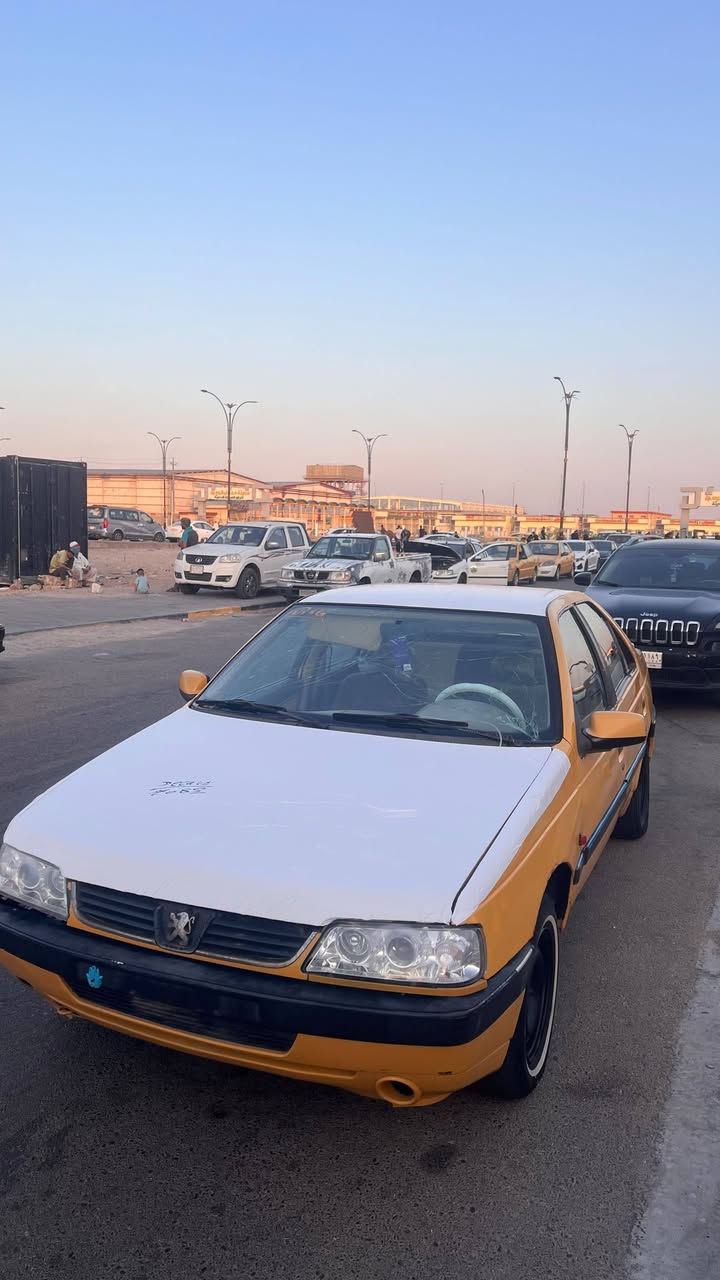 سلام عليكم بيجو مديل 16 سياره جاهزه من مكينه جديده توني شاده هيه وتفرعاته وكير وحداد وكهربايات كله جديد ومصفر هيئه وغرامات رقمه بصره شرط تحويل ما بيه نقص سعره 32 عنوان البصره ستفسار ***********
