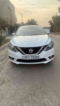 نيسان سنترا موديل 2017 حادثها فقط بنيد مبدل بدون دواخل محرك 1800 مرغوب...