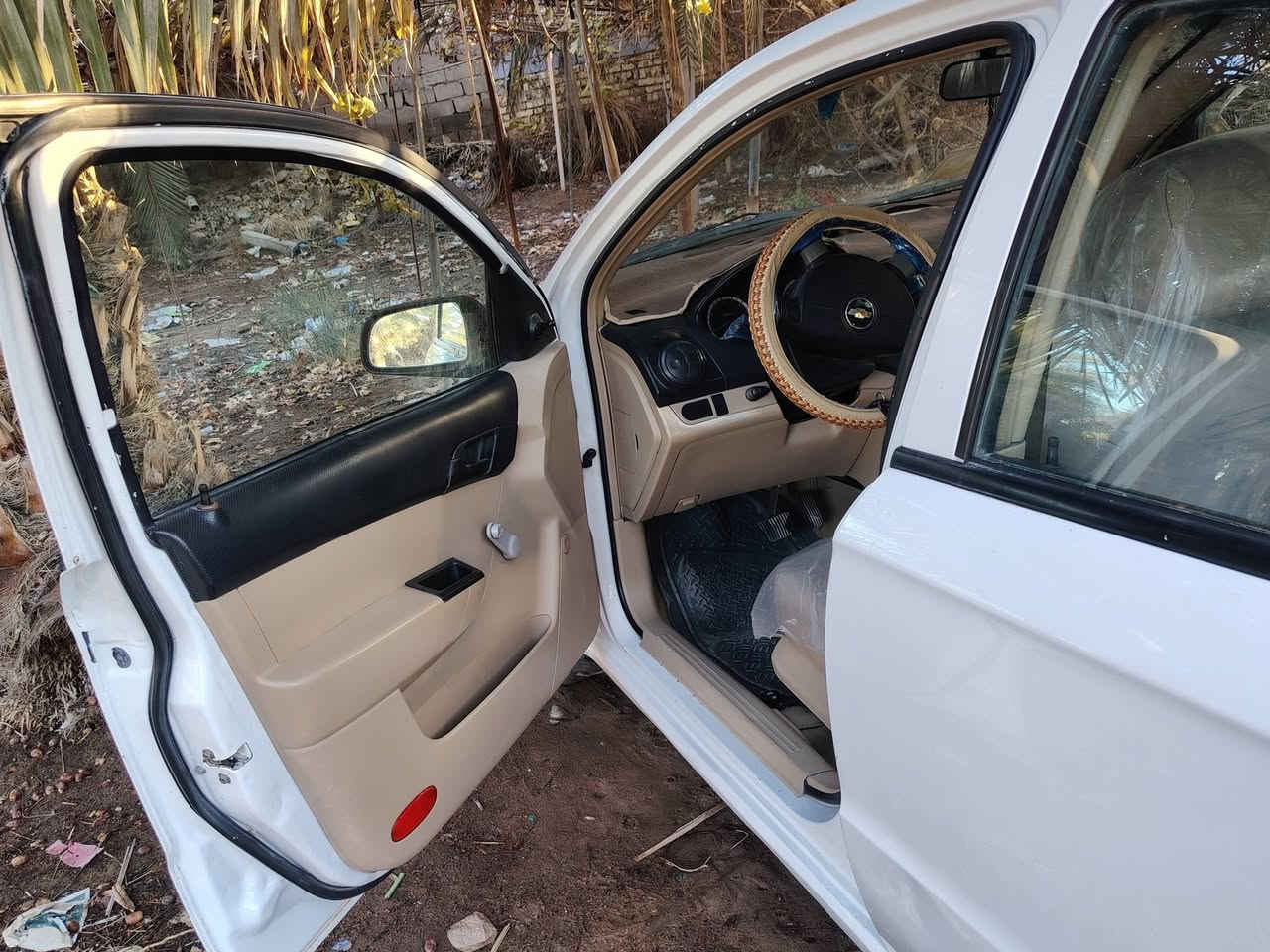 افيو 2010 مكفوله ما عدها باب السايق مكفوله من تبريد و محرك كير مكينه 1400المرغوب سيارت جناي السعر 72 ماكن كوفه نجف ***********
