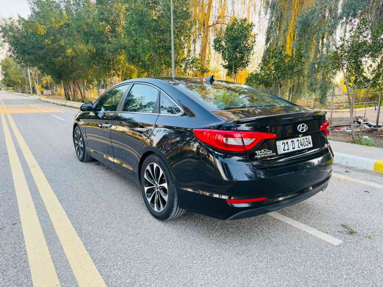 السلام عليكم
للبيع
سوناتا
موديل 2015
نص مواصفات
شاشه صغيره
كامره
حساس خلفي
سويج
شفتات جهتين
مكينه 2400
رقم اسليمانيه
حادثها بنيد فقط بدون دواخل
وباب خلفي كلير من مريكا فقط والباقي كفاله 
العنوان بابل المسيب 
للاستفسار
***********
