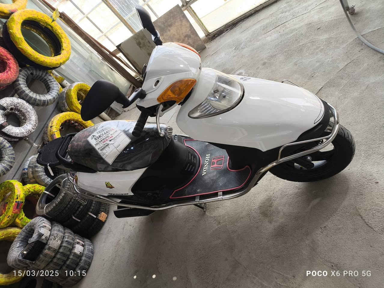 سلام عليكم
دراجه سبيسي ياباني للبيع دراجه خير من الله كهربائيات شغاله هورن سيدان شعله ومعدل فولل كابريتر اصليه تأيرات جدد مكينه ناعمه خير من الله مكان دراجه واسط قضاء الحي سعرها ٥٥٠ وبيه مجال 

للاستفسار ***********
