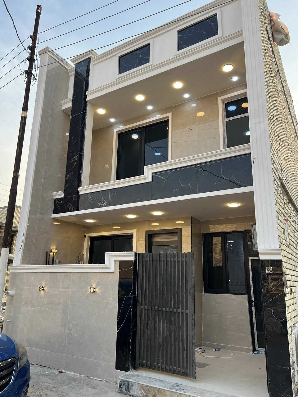 للبيع
بيت 100 متر طابق ونص 2غرف نوم2 صحيات مع استقبال ومطبخ وصاله البوعيثه. مجمع العيثاوي طابو سند25 السعر. 115 مليون قابل للتفاوض
***********
***********
