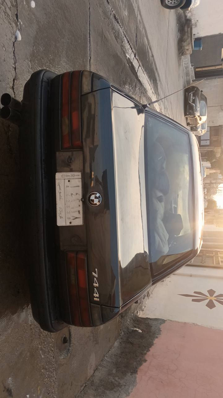 سلام علیکم/بی ام 735 مودیل 93فول فول مابیە اي ضربە عام للجمالیە  سلاید اربع جام کهرباء کشنات کهرباء تخم ویلbbsو تایرات جدید بجم عریض سیارە هوایە نضیف رقم کربلاء مشروع وطني بشرط تحویل و سنویە جدید کیر و محرک جدید بس محرک شویە بي بخار سعر 43و بی مجال شویە مکاني کرکوک/0750 784 5149 واتساب و رقم اجاوب ماسنجر كركوك, العراق
