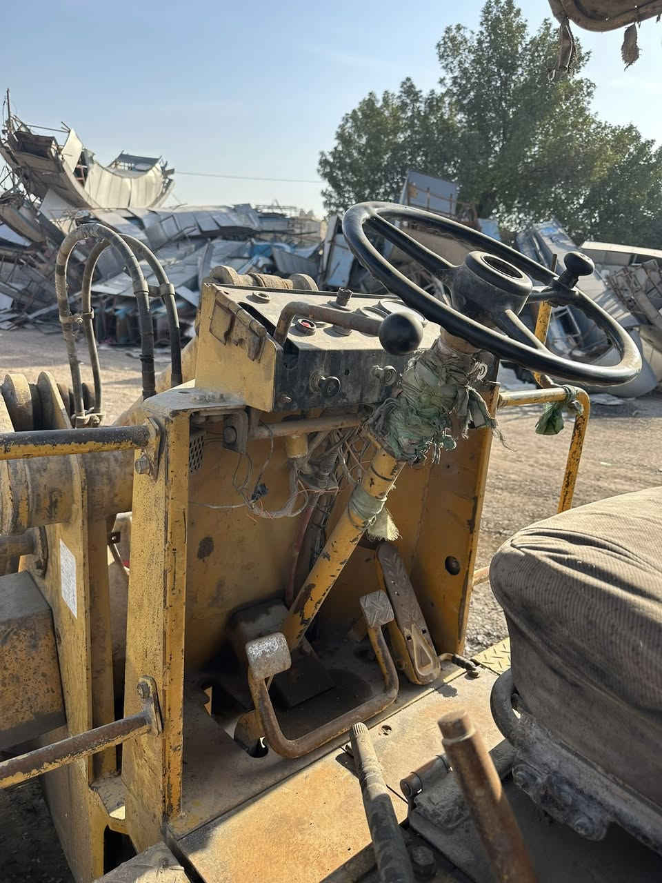 شفل كاموستو للبيع مكينه ٩٥ استندر شركه السعر ١٣٠ ورقه رقمي ***********
