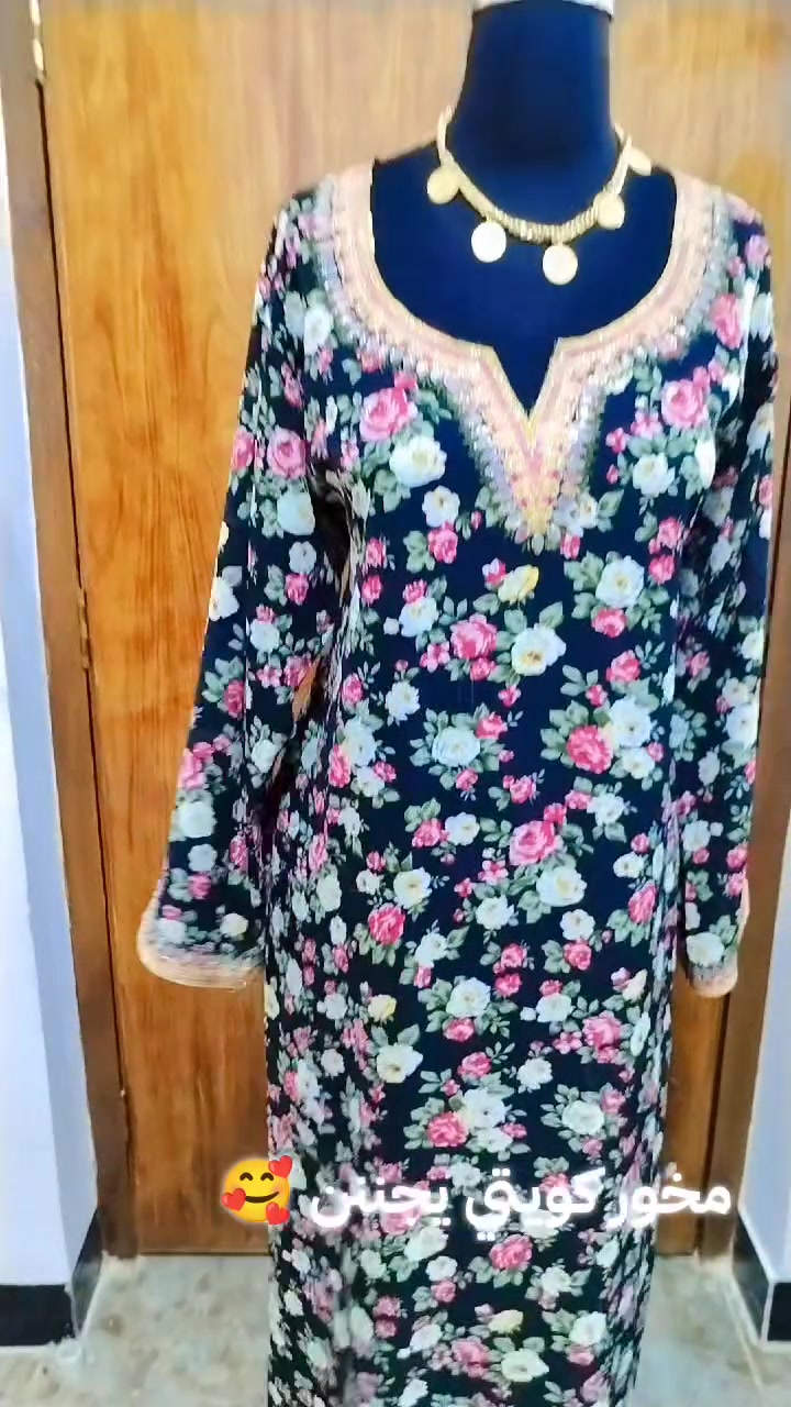 يجننن قياس عرض 3 اشبار واصبع طول 7 اشبار ❤️🥰


**إذا كنت صاحب هذا الإعلان وتريد حذفه لأي سبب، رجاءا أرسل رسالة إلى الدعم الفني**