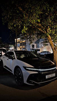 كراون موديل 2023   وكالة sas   ماشية 34000km السعر:340 ورقة السيارة ما...