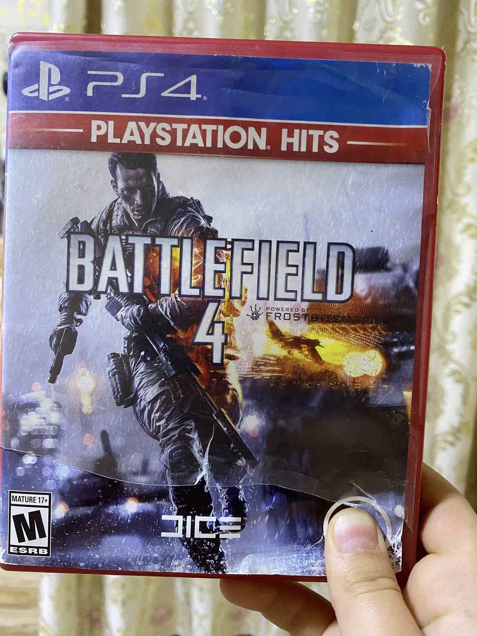 السلام عليكم من رخصة الادمن بليستيشن4 سلم الجهاز كلش نضيف جهاز ويا قرص واحد بتل فيلد4 وتلاث يدات وUPS وكامل الملحقات السعر قيم واخذ


**إذا كنت صاحب هذا الإعلان وتريد حذفه لأي سبب، رجاءا أرسل رسالة إلى الدعم الفني**