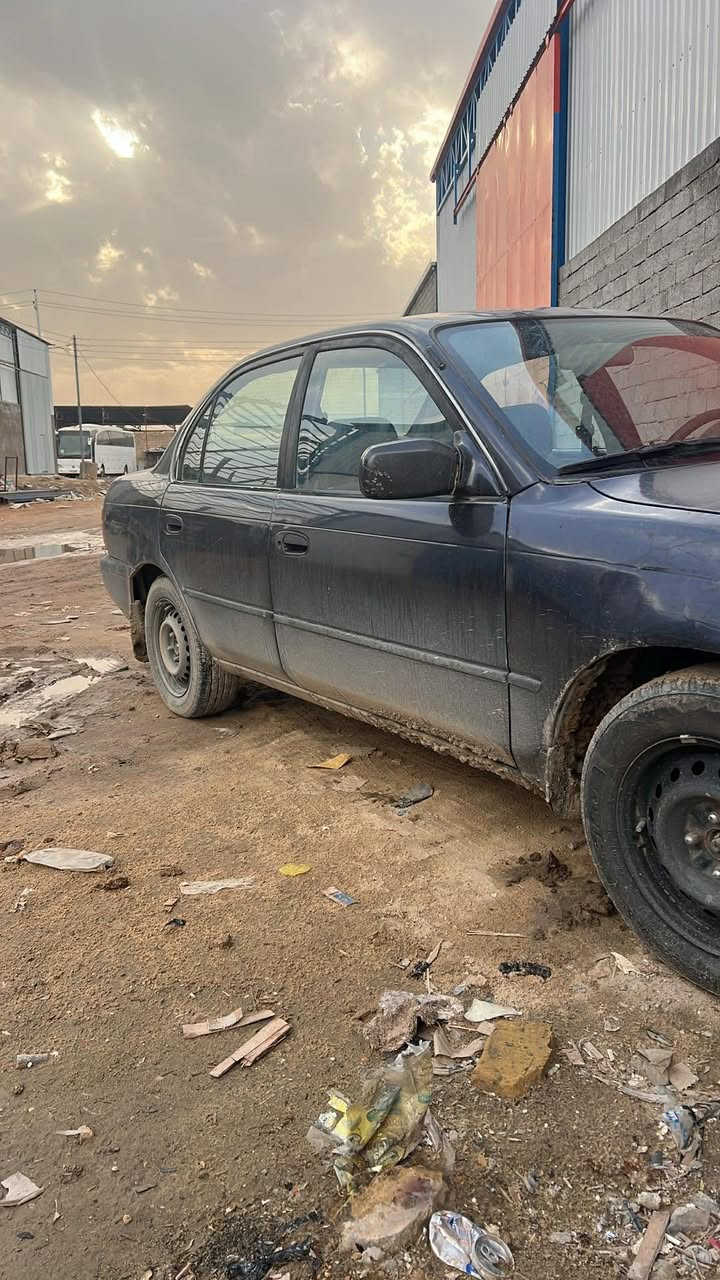 سلام عليكم
بيع او مراوس
كورلا موديل 94 رقم بغداد مشروع وطني سنوية لشهر8 مكفولة گص ونقل وضربة قوية وعيب شرعي. گير ومكينة مكفولات عالشرط. دشبول جديد. باتري جديد كهربائيات شغالة حدادية 70‎%‎ 
السعر 39 وبيها مجال قليل كلش 
مكاني ديوانية/مهناوية ***********
