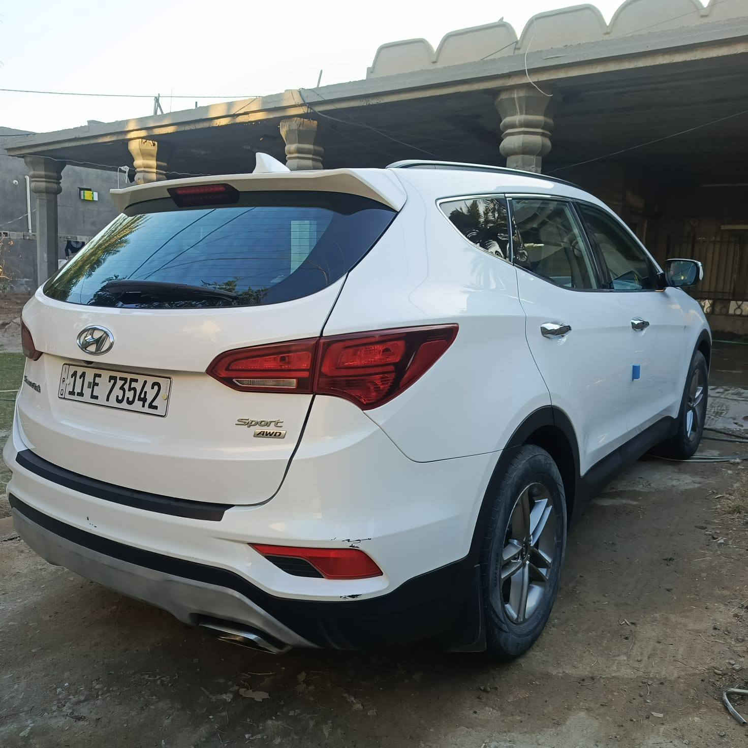 سلام عليكم سنتافيه م18 وارد امريكي حادثها جاملغ عكس السايق مبدل فقط السيارة 4سلندر فول عده الفتحه كشنات تتدفه تبريد حساسات بلمري السعر 165$ وبيها مجال للاستفسار ***********
