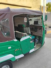 تكتك مديل 21بس مسجله بل عشرين يعني بل سنويه تقره 20تكتك خير من الله تك...