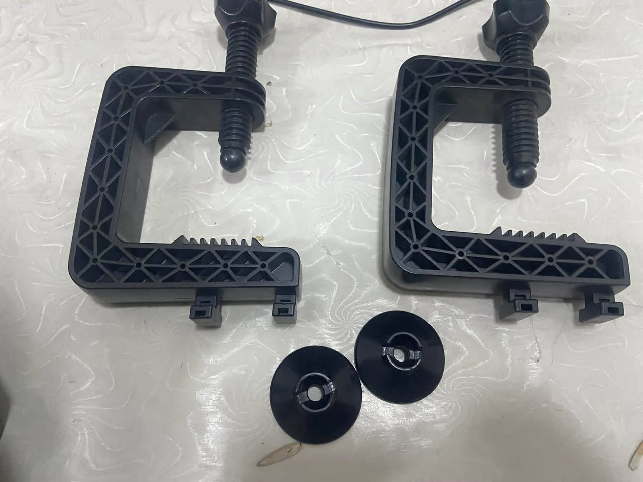 سلام عليكم شباب 
بلي فور مهكر 
سلم 
باله ما مشتغل هواي ابد معه كامل ملحقات جوستكات اصليه و بي العاب مصوره كدامكم 
نضام 11.00 
مع دركسون في اكس ان معه كامل ملحقات فره و نص و يتحول نص فره الاجهزه كلش جديده وما مفتوحه ابد 
ابيع دركسون و بلي و ابيع عادي يعني كلمن وحده هيج 
سعر 310 وبي مجال للطيبين مكان بغداد شعله خادمكم كميل رقم *********** و الخاص الي يريد راسلني يكتب بل تعليق
