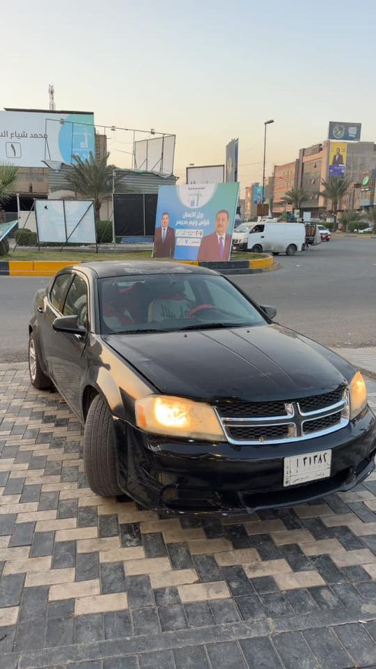 السلام عليكم
دودج افنجر للبيع موديل 2013 
السيارة مصبوغه حزام جماليه 
سنويه جديده تسقط ٢٠٢٨ باسمي تحويل مباشر 
السيارة خير من الله مابيها اي نقص تجي تشغل وتطلع تايرات تخم جديد دوشمه جديده شاشه كلايسلر اصليه كامره خلفيه 
السعر 75 وبيها مجال الشراي يشلع عيني السيارة بل حقيقه احلى 
غير متواجد فيس فقط على الهاتف 
***********
