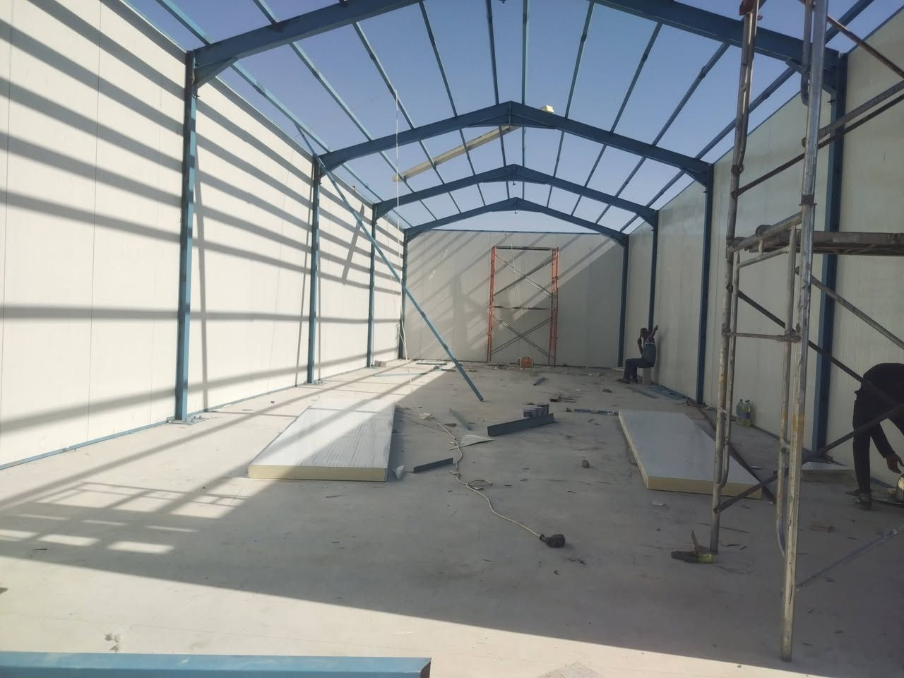 السلام عليكم يوجد كادر جملون وشقل درجه وله وسعار مناسبه
الرقم ***********
